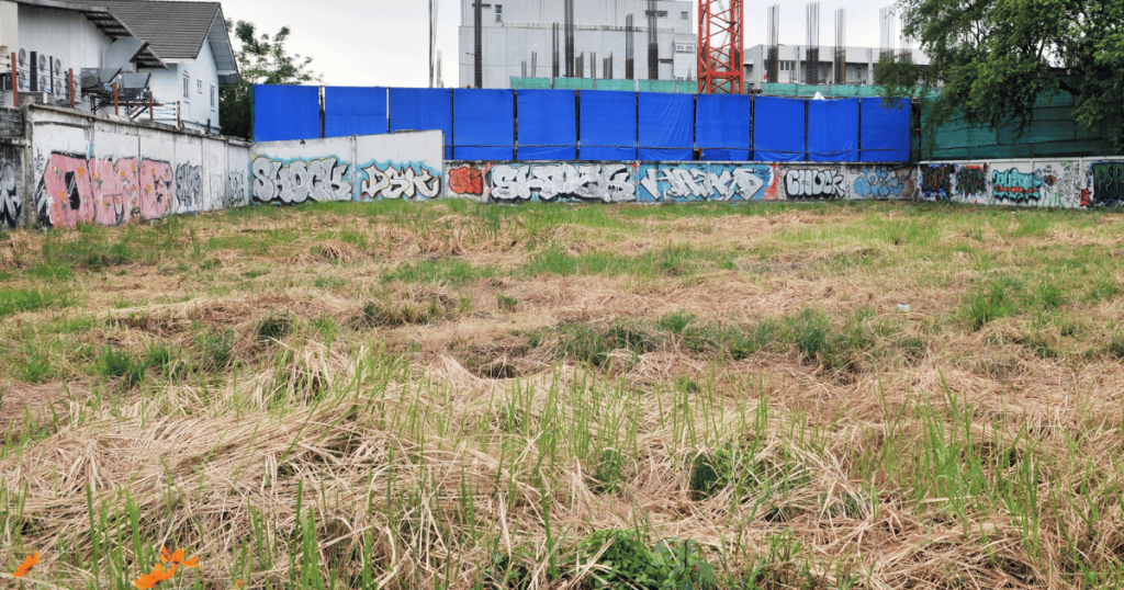 放置した土地が招くリスクとデメリット